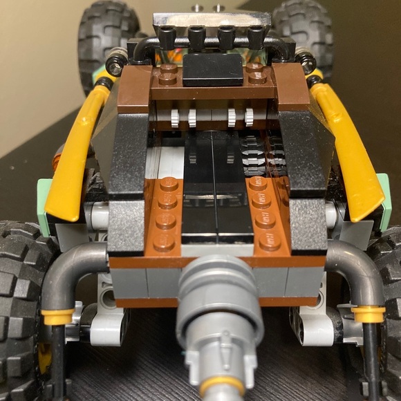 Lego Ninjago Day of the Departed Rock Roader only pre Built. - Picture 7 of 10